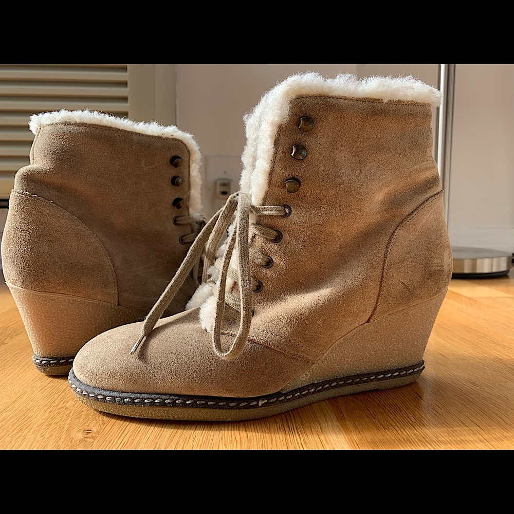 J. Crew Sherpa Lined Lace-Up Booties